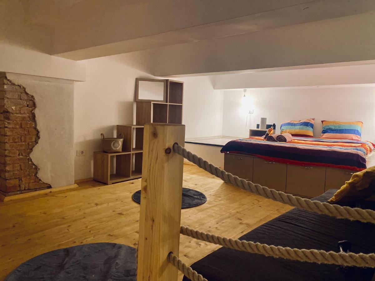 Central Cluj Loft Lejlighed Eksteriør billede