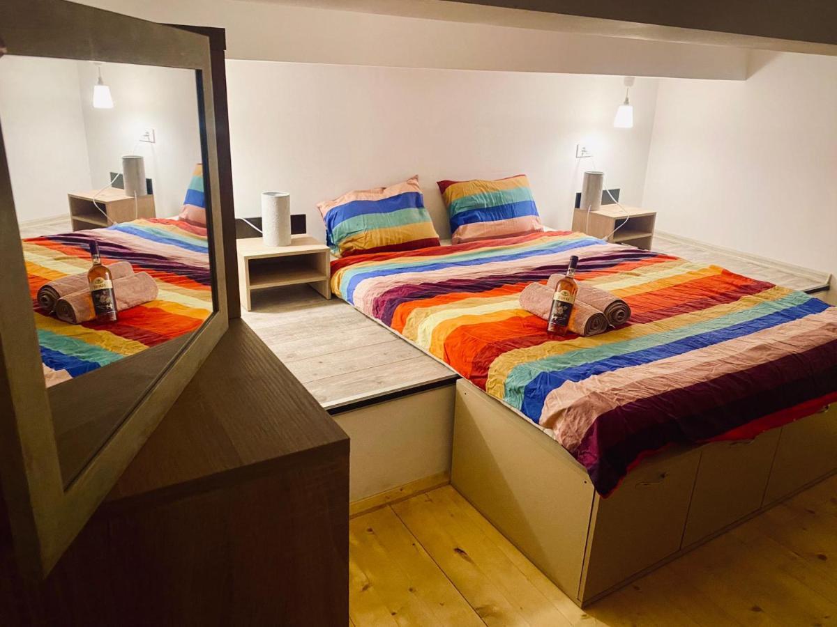Central Cluj Loft Lejlighed Eksteriør billede